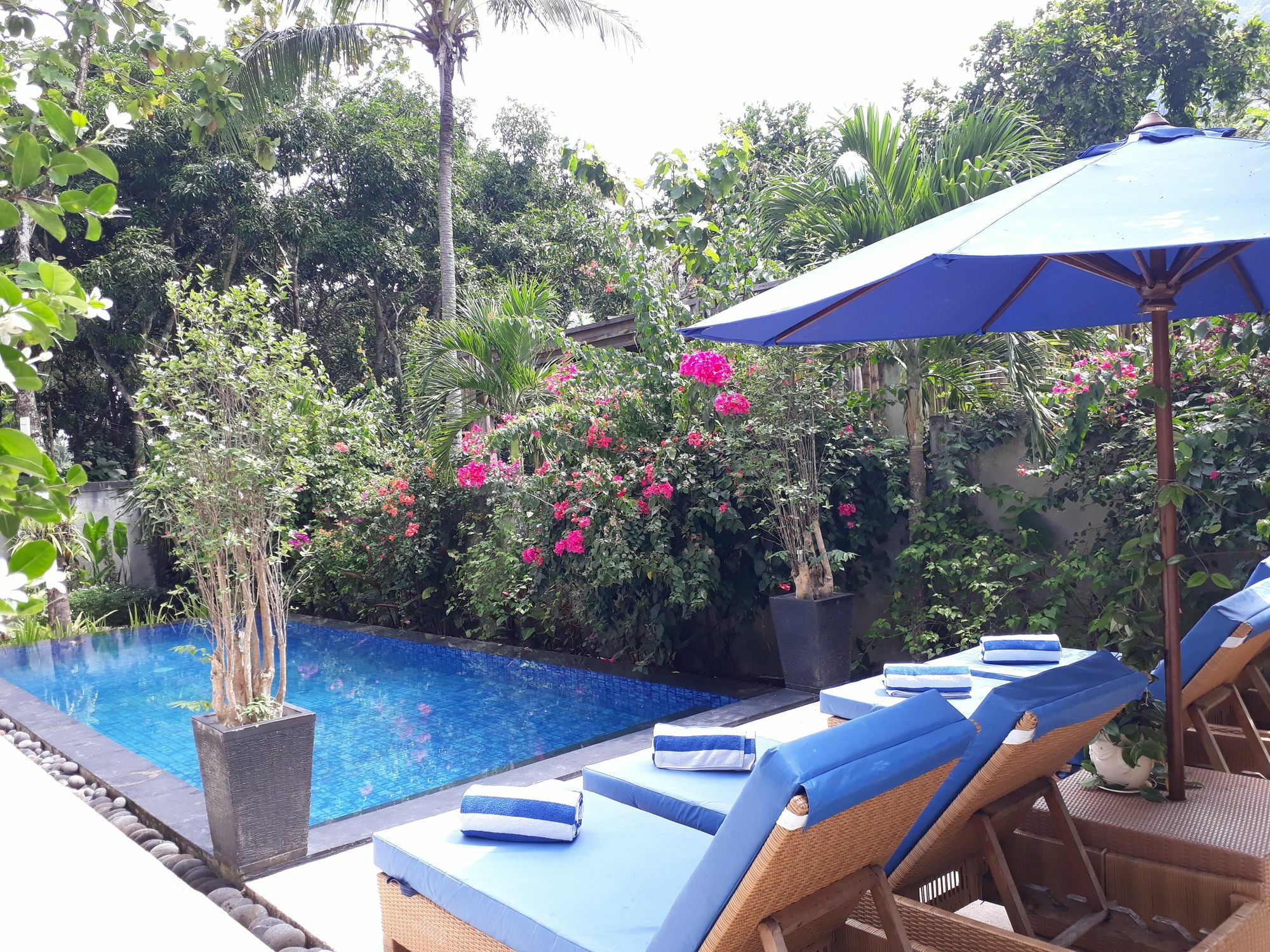 Narvik Villa Lombok Exterior photo